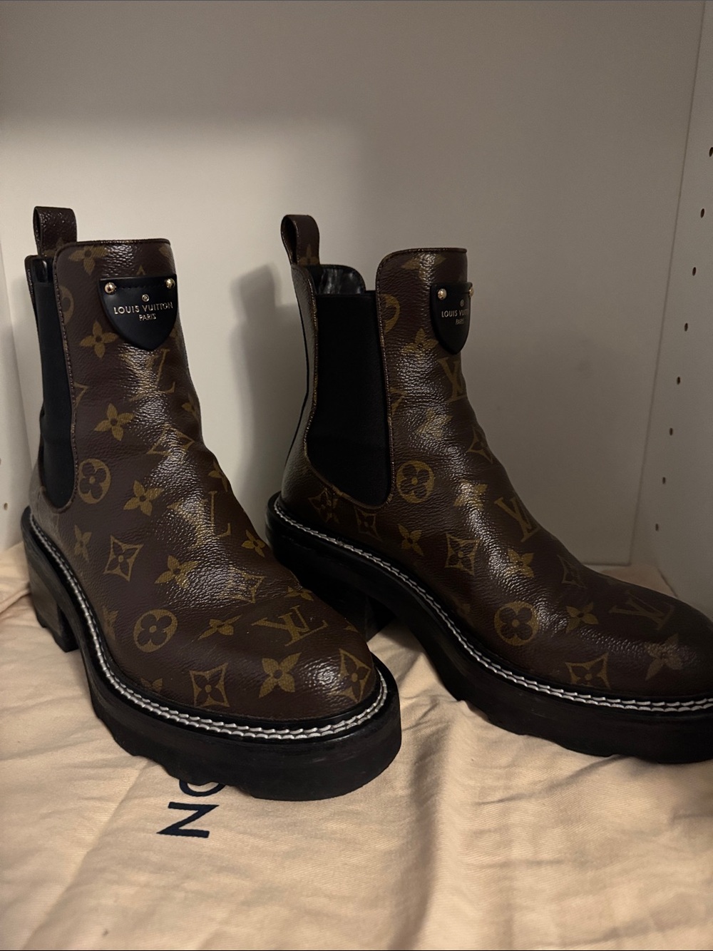Louis Vuitton Monogram Chelsea Boots - Brown/Gold